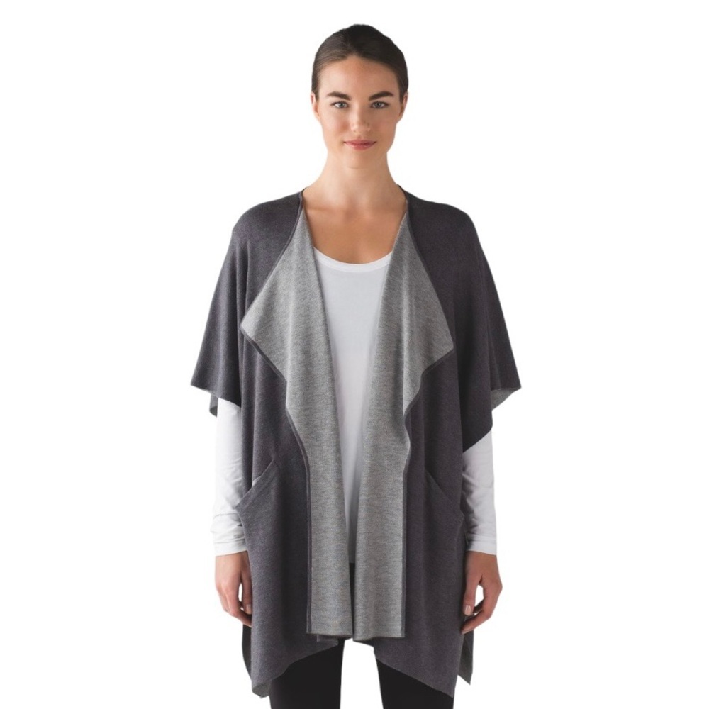 Lululemon After‎ Asana Wrap O/S Heathered Dark Carbon Grey Sweater